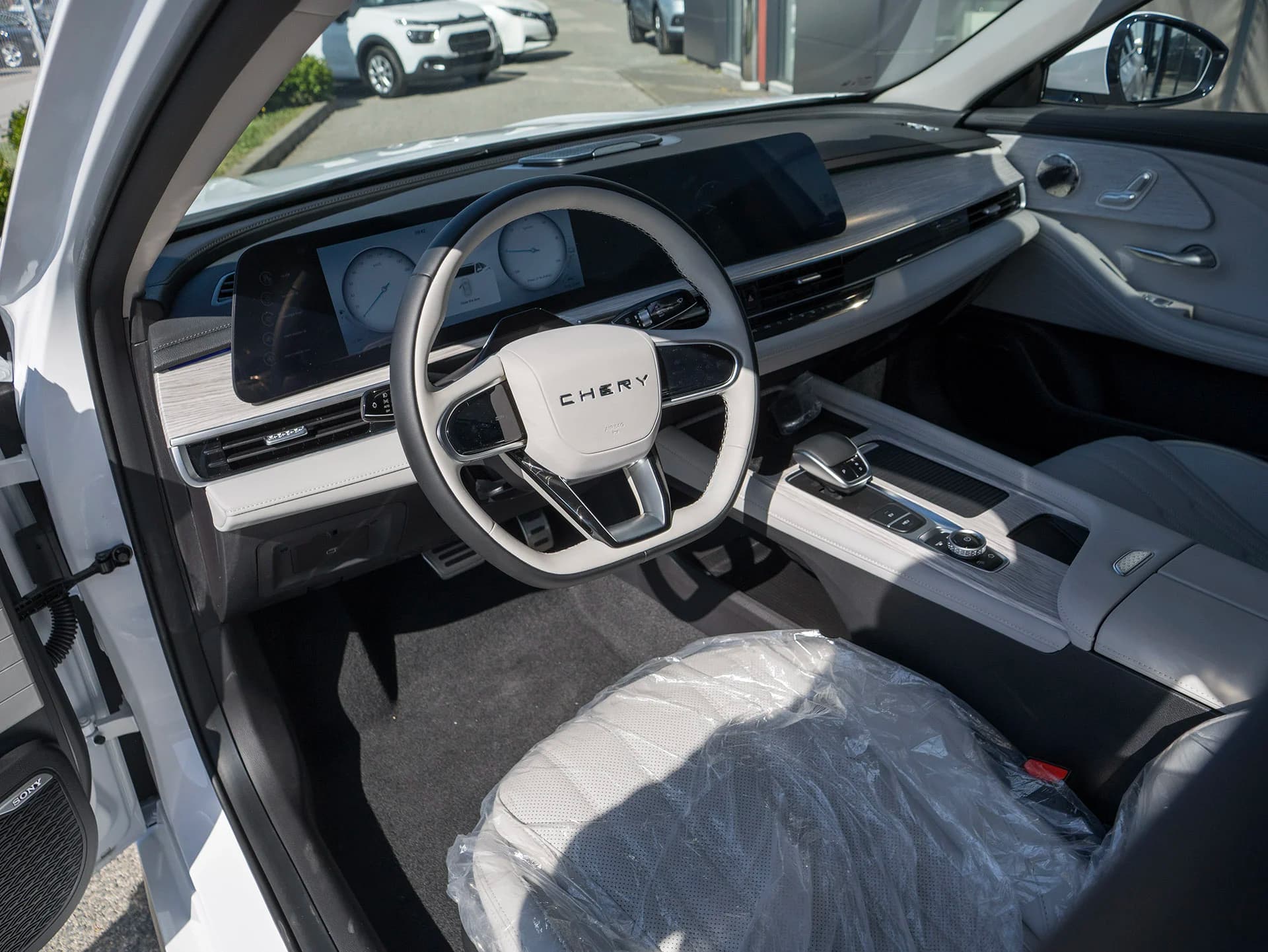Chery Arrizo 8 10