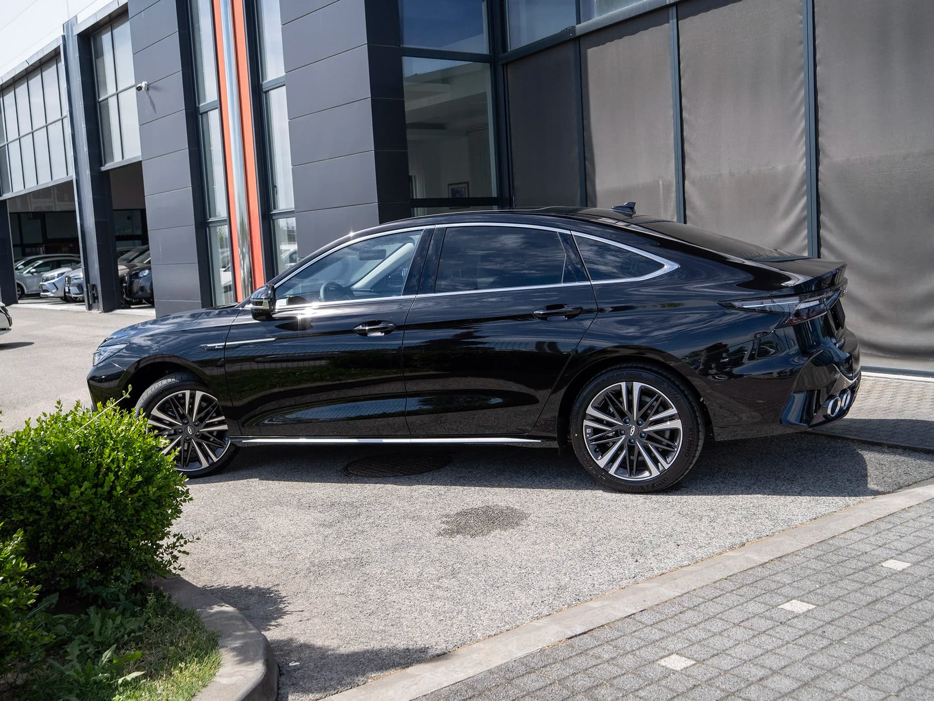 Chery Arrizo 8 5
