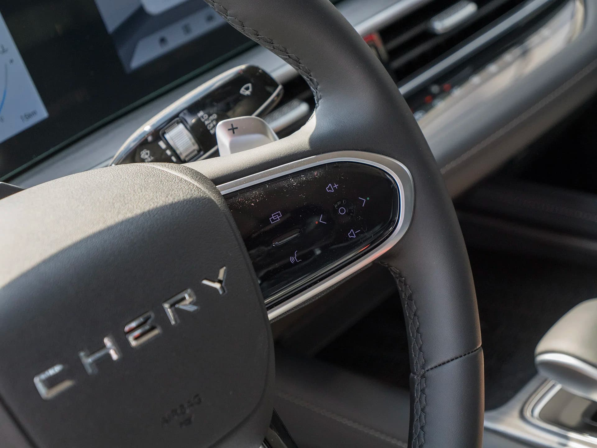Chery Arrizo 8 13
