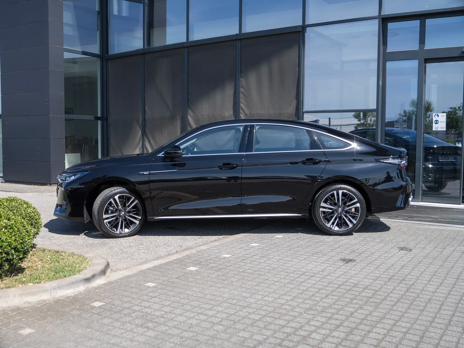 Chery Arrizo 8 5